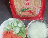 Foto langkah ke 1 dari resep Mie Sop Kembang Tahu.