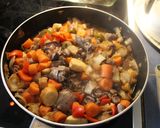 Foto del paso 10 de la receta: Corazones e hígados de pollo al wok