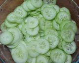 Foto del paso 2 de la receta: Pepino y Manzana: Entremés o ensalada, según te plazca :)