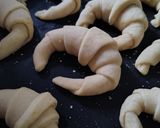 Foto del paso 3 de la receta: Medialunas