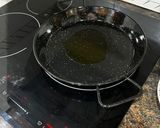 Foto del paso 2 de la receta: Paella con sepia y gambón