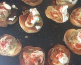 Foto del paso 2 de la receta: Montadito de Pan Rústico Tostado y Alcachofas Estilo Gringa