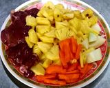 รูปขั้นตอนการทำที่ 1 ของ ตับไก่ผัดสับปะรด