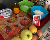 Foto del paso 1 de la receta: Bizcocho de manzana y limón