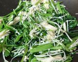 菠菜炒金針菇的食譜步驟2照片