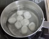 Foto del paso 3 de la receta: Sopa de frijol rojo con dango