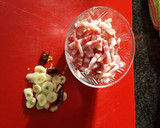 Foto del paso 2 de la receta: Champiñones con beicon en salsita de vino blanco
