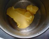 Gambar langkah 2 resipi Puding Roti Coklat Mini.