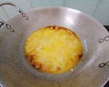 Hình bước làm 3 của món Gà chiên sauce khóm