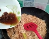 Foto langkah ke 5 dari resep Ayam suwir krawu khas gresik.