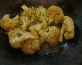 ফুলকপি দিয়ে রুই মাছ(fulkopi rui mach recipe in bengali) রেসিপির ধাপ 2 ছবি