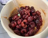 Une image de l'étape 10 de Gâteau aux cerises et amandes.