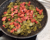 Foto del paso 3 de la receta: Judías verdes salteadas con chorizo
