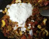शाही मोती पुलाव (shahi moti pulav recipe in marathi) रेसिपी स्टेप 4 फोटो 