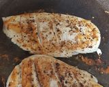 A picture of step 1 of Chicken Breast and Vegetable Bake 🥦🍅.