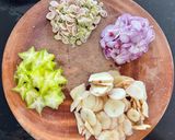 Hình bước làm 4 của món Thịt chưng mắm tép