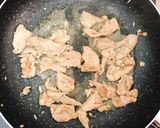 Hình bước làm 4 của món Mì xào bò