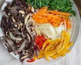 Hình bước làm 2 của món MIẾN TRỘN HÀN QUỐC | JAPCHAE | 잡채