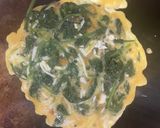 Foto del paso 4 de la receta: Omelette de espinacas y rúcula ! Combinación excelente para empezar el día o para terminar el día!