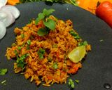 તવા પુલાવ (Tava Pulao Recipe In Gujarati) રેસીપી સ્ટેપ2ફોટો