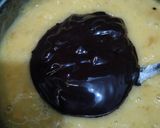Foto langkah ke 6 dari resep Brownies Pisang Kukus.