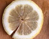 Foto del paso 6 de la receta: Infusión fría de tila y María Luisa, con limón, jengibre y miel