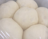 Foto langkah ke 4 dari resep Cream Cheese dinner roll - Japanese  Soft and Fluffy  Milk Bread.