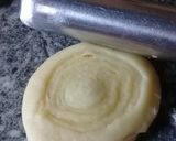 Foto langkah ke 3 dari resep Currypuff pusing isi rougout.