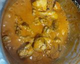 A picture of step 2 of Chicken curry.