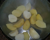 Foto del paso 1 de la receta: Papas Chorreadas