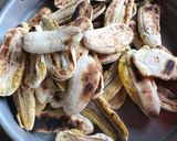 Hình bước làm 2 của món Khoai Lang - Chuối Nướng