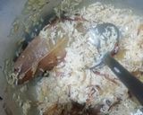 A picture of step 4 of Onion Rice.