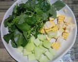Foto langkah ke 1 dari resep Sayur Bayam Bening.