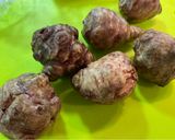 A picture of step 1 of Jerusalem artichoke pottage.