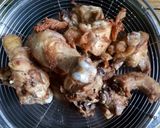 Foto langkah ke 2 dari resep Ayam Goreng Mentega.