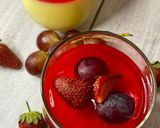صورة لخطوة 4 من وصفة حلوى الكاستر مع الجيلي والفواكه 🍇🍓
