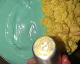 A picture of step 4 of Cake with meringue buttercream frosting & Fondant flowers.