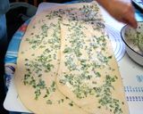 Medvehagymás pogácsa recept fázis 4 fotója