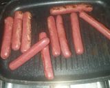 A picture of step 3 of Grilled sausage.