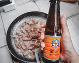 รูปขั้นตอนการทำที่ 4 ของ ข้าวผัดน้ำพริก เนื้อหวาน ไข่เจียว