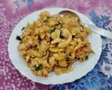A picture of step 9 of Chinese Macaroni.
