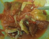 Foto langkah ke 3 dari resep Asam manis tahu dan ikan.