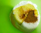 Foto langkah ke 2 dari resep Banana Apple Cake.