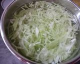 Foto del paso 1 de la receta: Ensalada tibia de arroz repollo tomate
