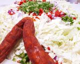 Foto del paso 1 de la receta: Repollo guisado con chorizo ahumado