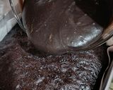Foto langkah ke 11 dari resep Epic Chocolate Cake.