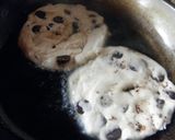 Foto del paso 6 de la receta: Tortas fritas con chips de chocolate