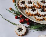 Foto del passaggio 7 della ricetta Biscotti Natalizi al profumo di Natale