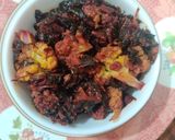 A picture of step 11 of Lal Saag with Gobhi.