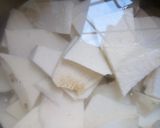 A picture of step 1 of Fried yam and egg.